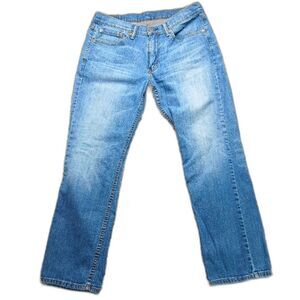 Levi 514 Women's 32x30. Dubed " The Perfect Jean. Modernized 501 Vibe. Blue